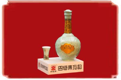 鸡西烟酒回收四特酒.jpg